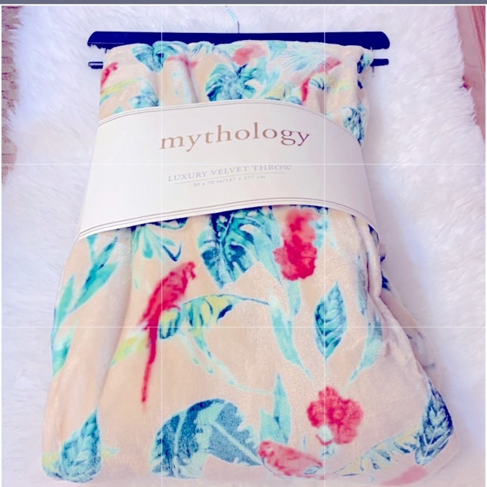 New Mythology Luxury Velvet Throw 50x 70 in vibrant tropical print